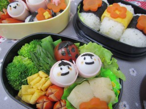 春　お弁当　キャラ弁　キャラクター弁当　花見　花見弁当　可愛い　デコ　デコ弁　デコおかず